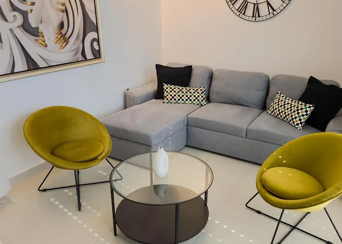 Boulevard Apartments